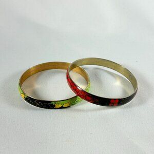 TWO VINTAGE HANDMADE CLOISONNÉ BRACELETS SIZE 8 MADE IN TAIWAN.